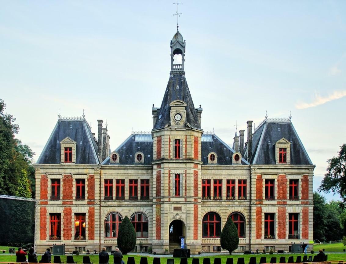 Chateau De Walmath Saint-Laurent-les-Eglises Luaran gambar