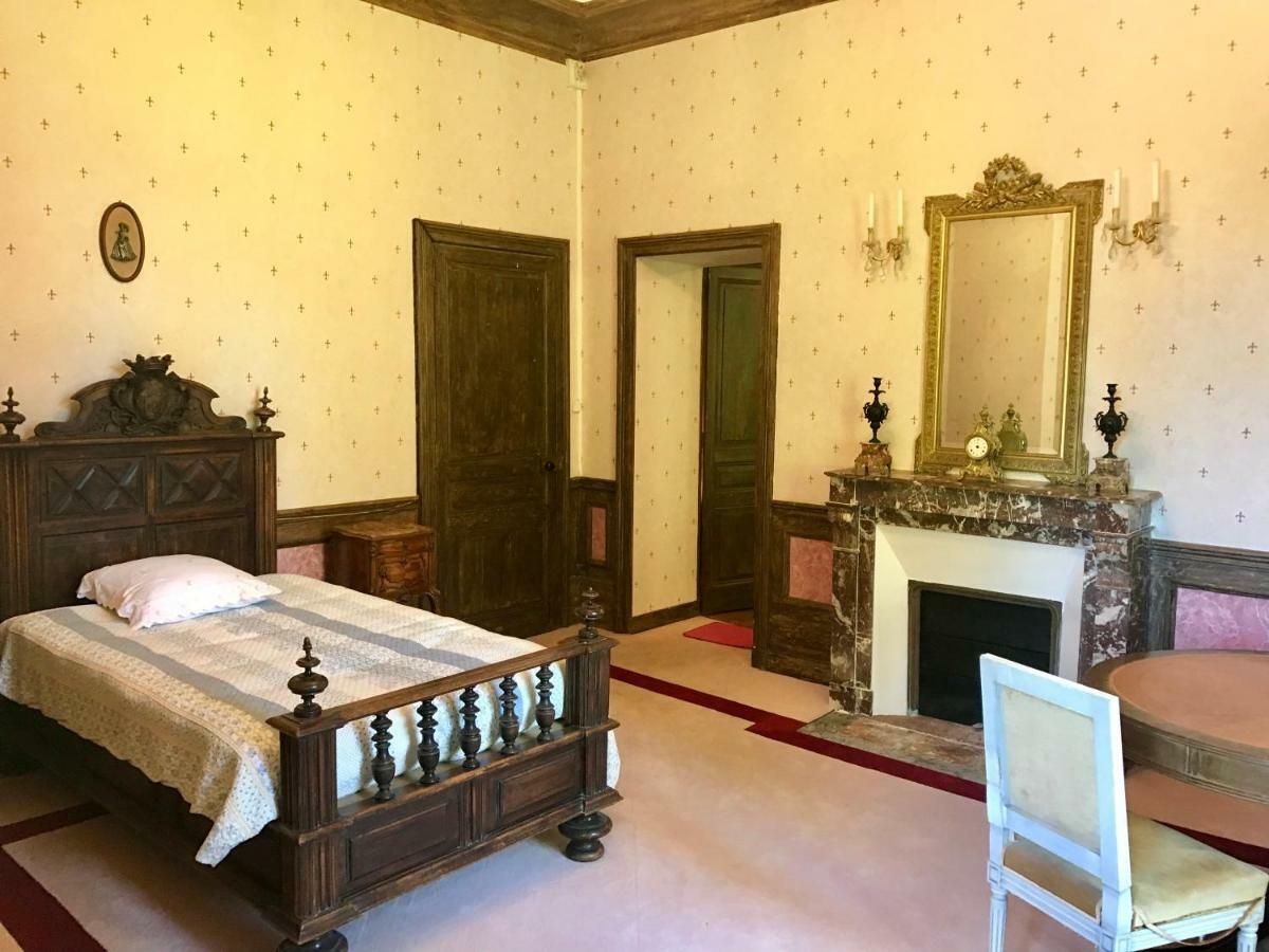 Chateau De Walmath Saint-Laurent-les-Eglises Luaran gambar